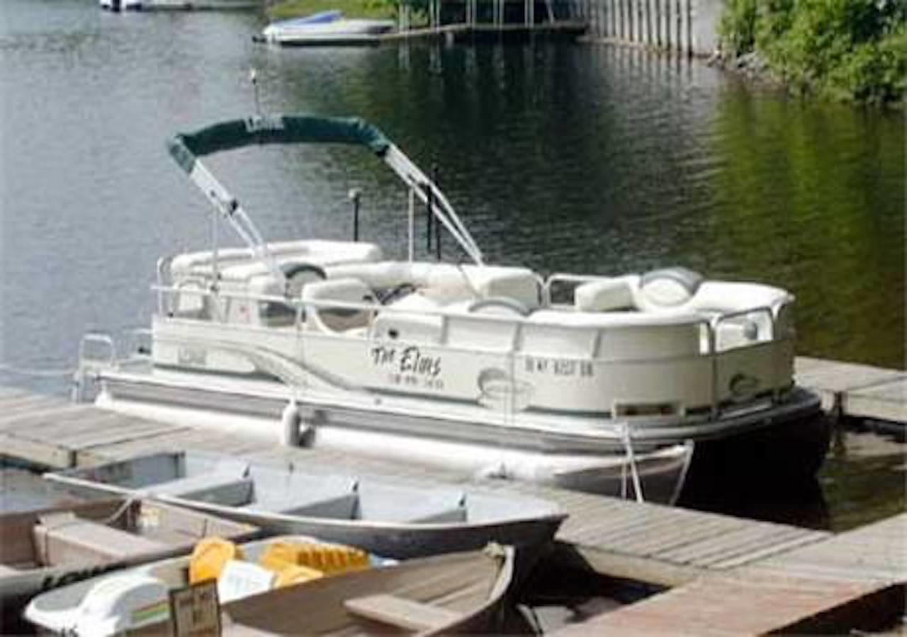 The Elms Waterfront Cottages Lake Luzerne Eksteriør billede